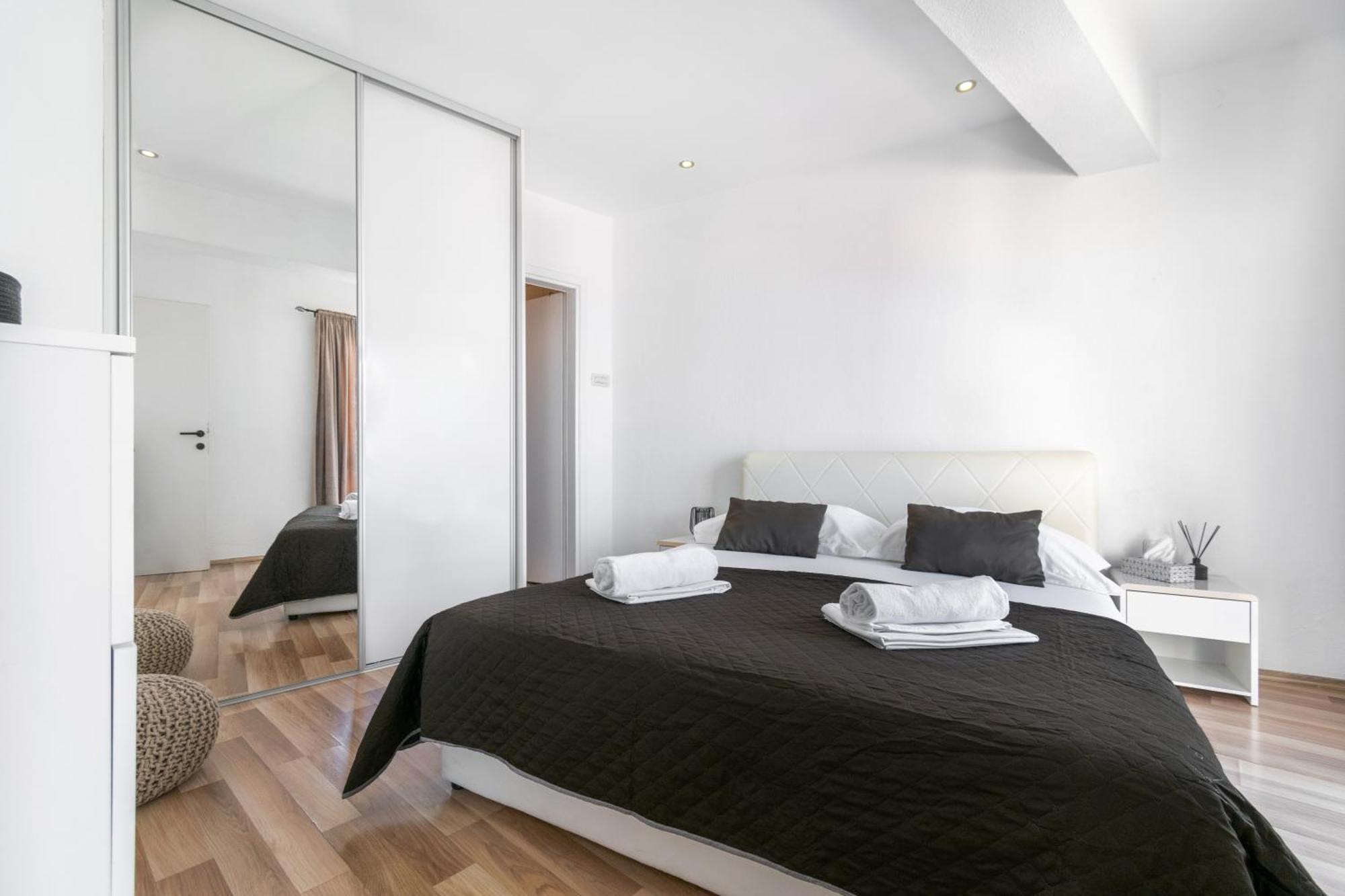 Apartment Makarska City Luaran gambar